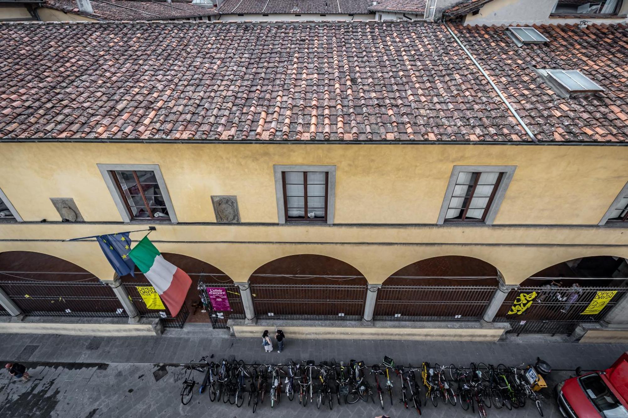 Yd Stunning Terrace On The Accademia Apartment Florence Luaran gambar